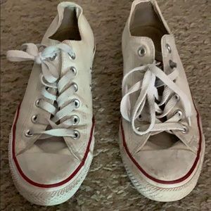Converse low top